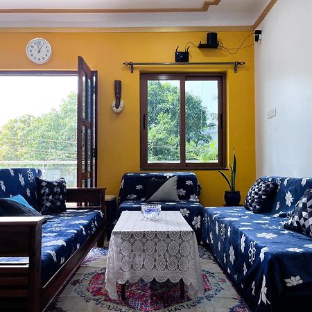 Happy Moon Homestay Aldona エクステリア 写真